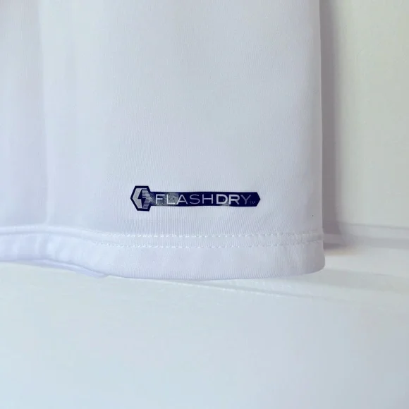 Women’s North Face Medium workout shirt. - Picture 5 of 6